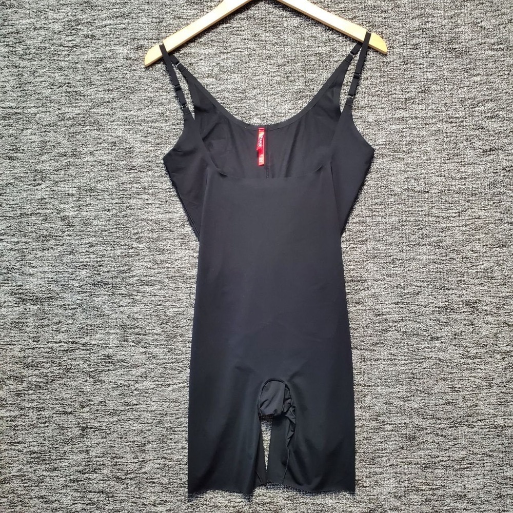 Spanx Thinstincts Bodysuit Womens L Black Open Bust Mid Thigh Shapewear 10021R